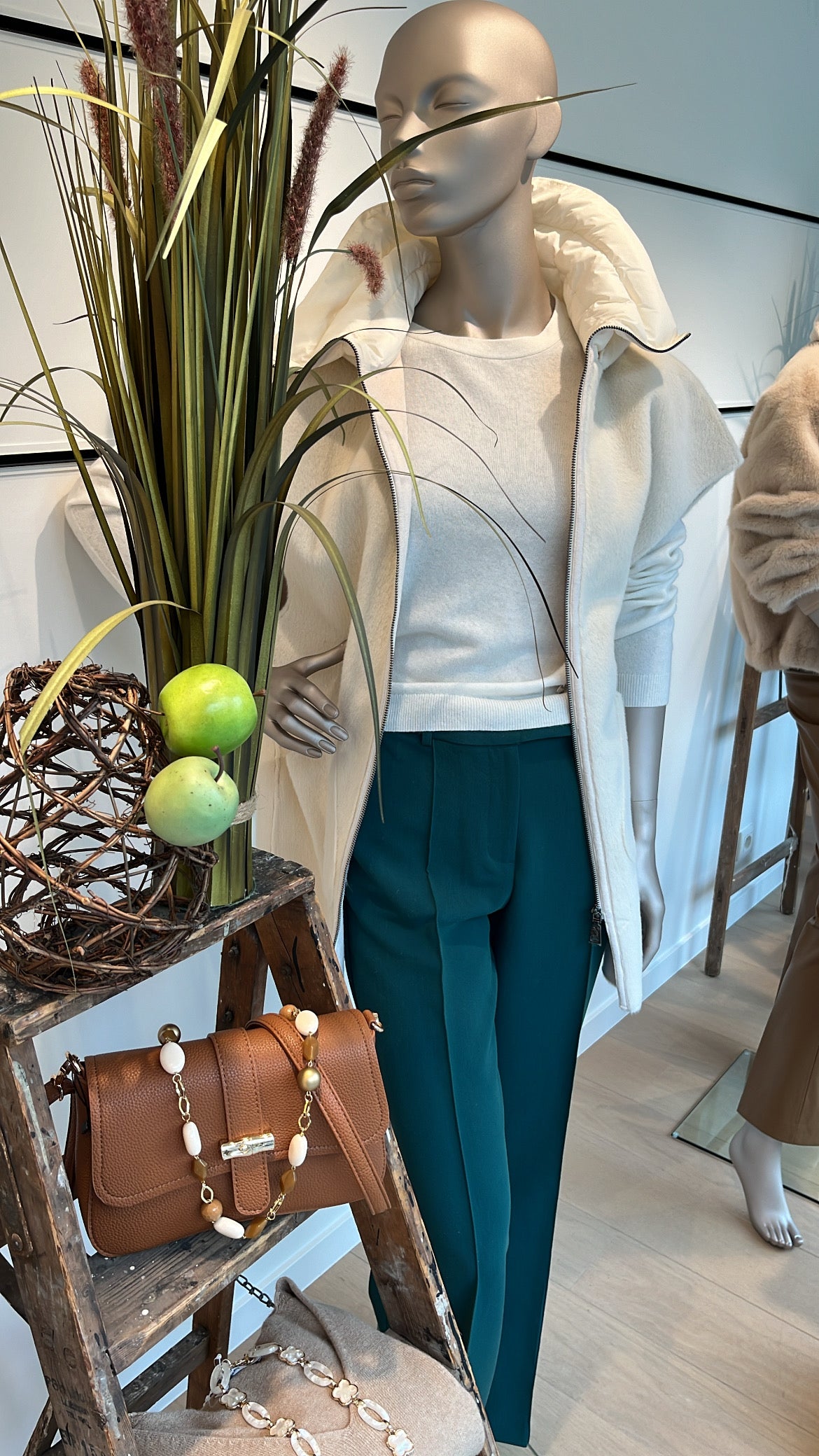 CHANTALLE broek groen - Aaiko