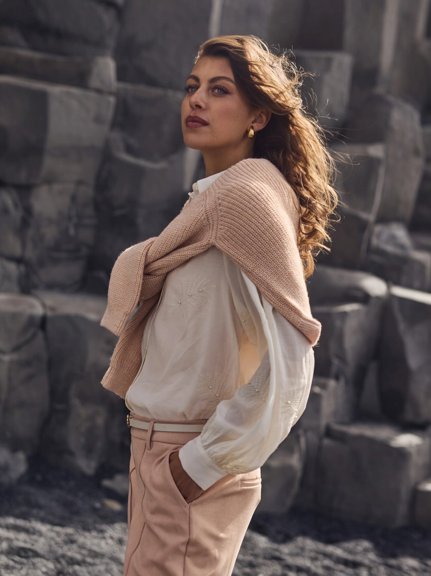 Nukus - MILANOVA bloes pearl / off white