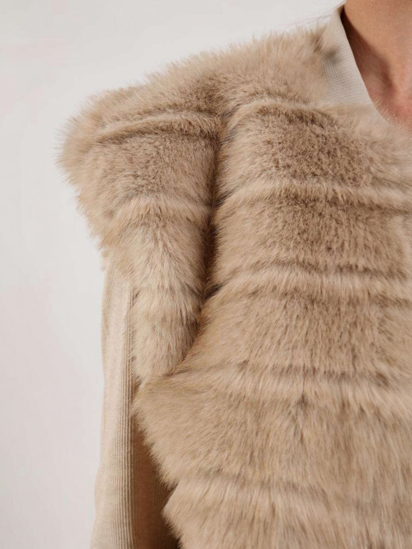 Nukus - beige bodywarmer BILLY