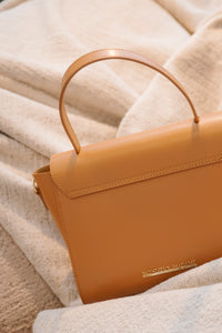 Handtas BLONDIE camel - Mondieux Madame
