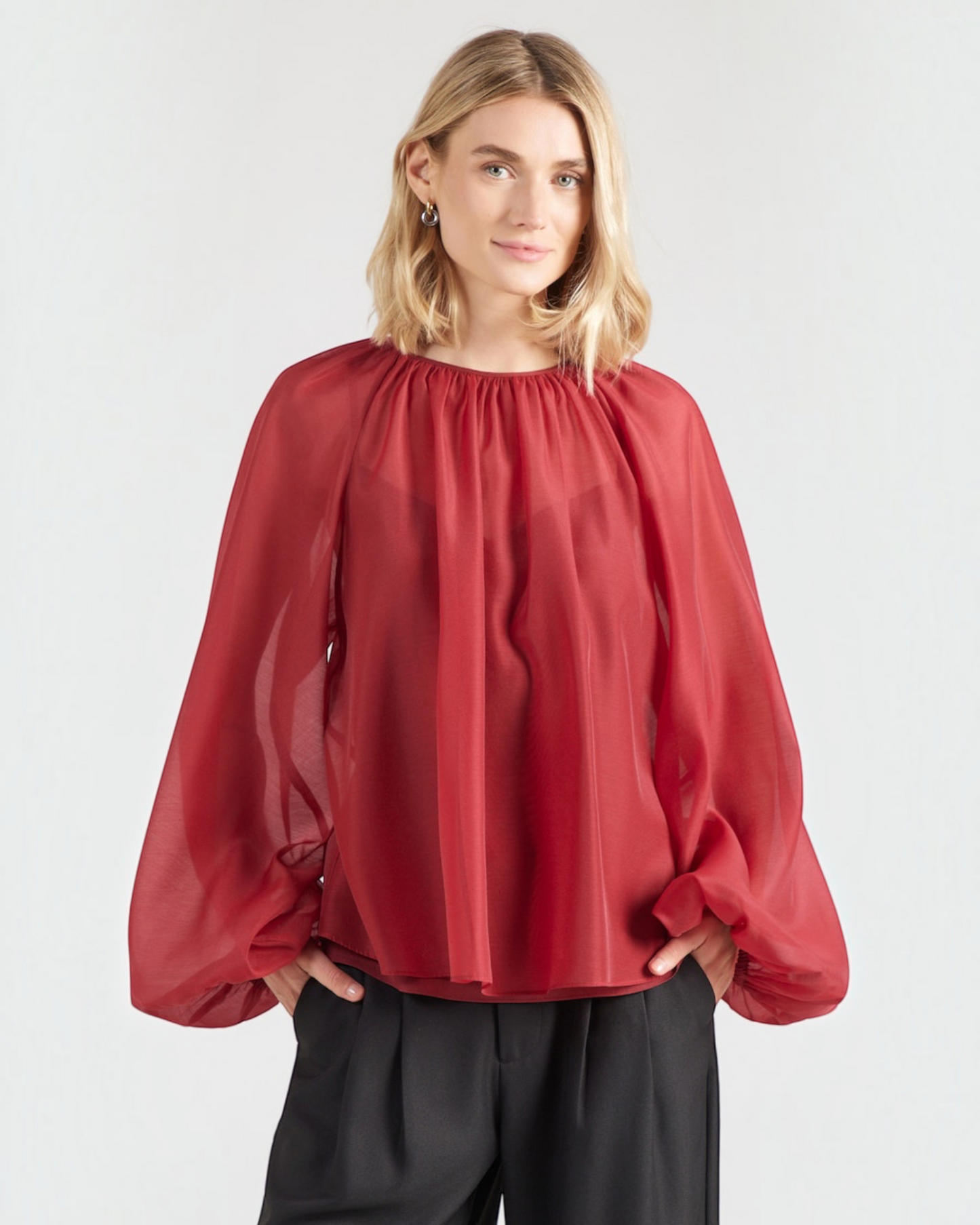 Ted Baker Eelana organza bloes rood met volumemouwen