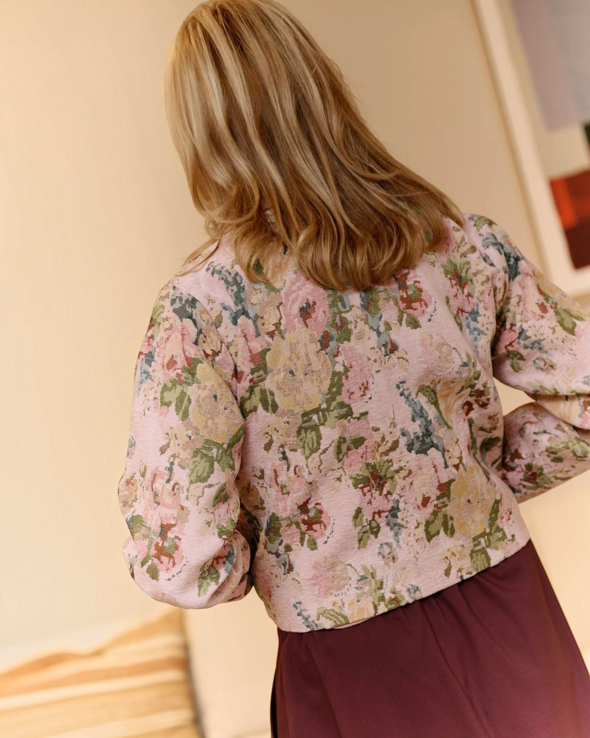 Ydence Jacket Calisto Pink – roze jacquard jasje met bloemenprint
