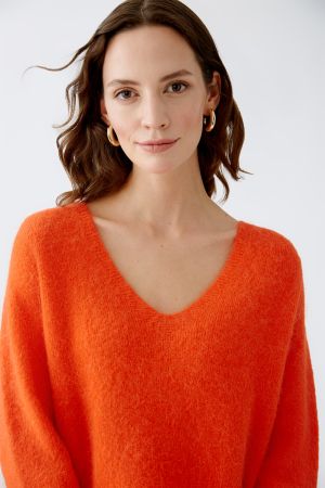 OUI - PULL V-HALS - ORANJE - 90171