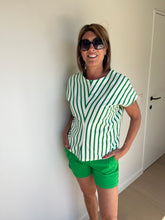 Afbeelding in Gallery-weergave laden, Groen-witte t-shirt SEVI - Gigue
