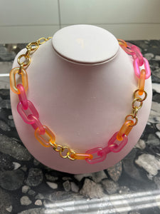 Korte ketting DEWIKI fuchsia-oranje - Les Cordes