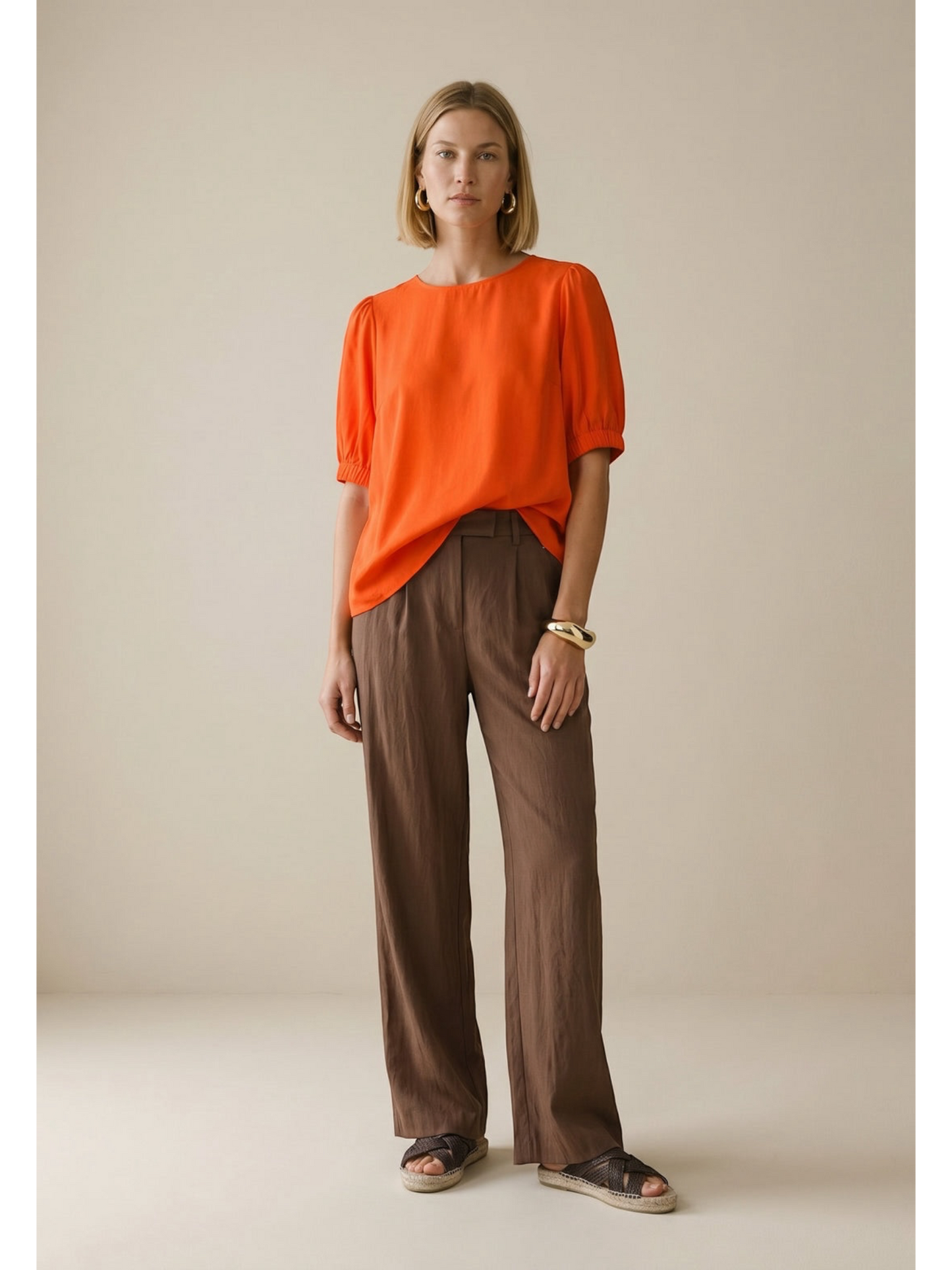 FYNCH HATTON - KATOENEN BLOUSE MET POFMOUWEN EN RONDE HALS