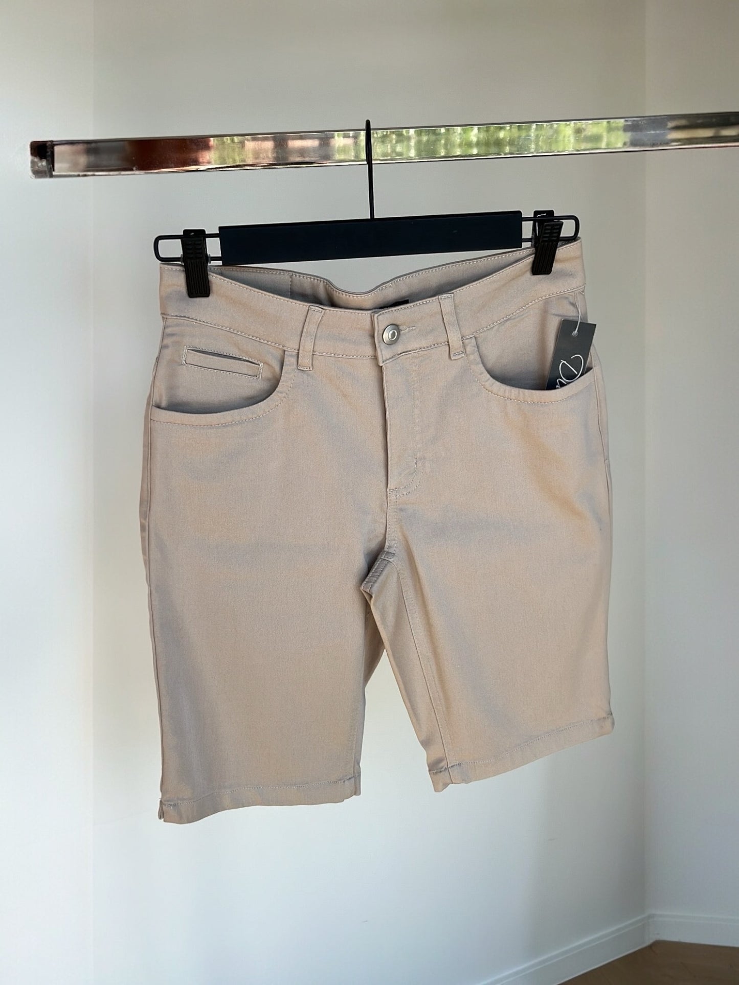 Beige short/bermuda NINA Diversa