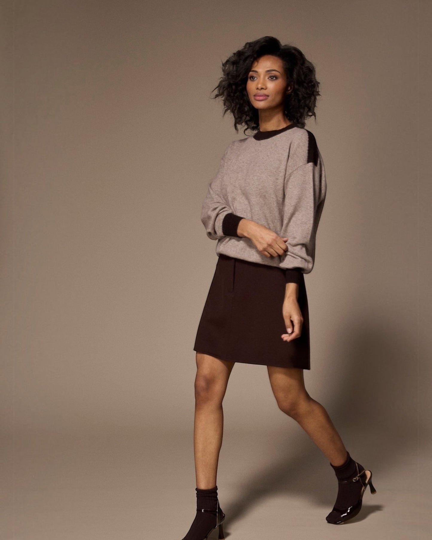 Lalotti GIGA duo pull taupe met donkerbruine accenten
