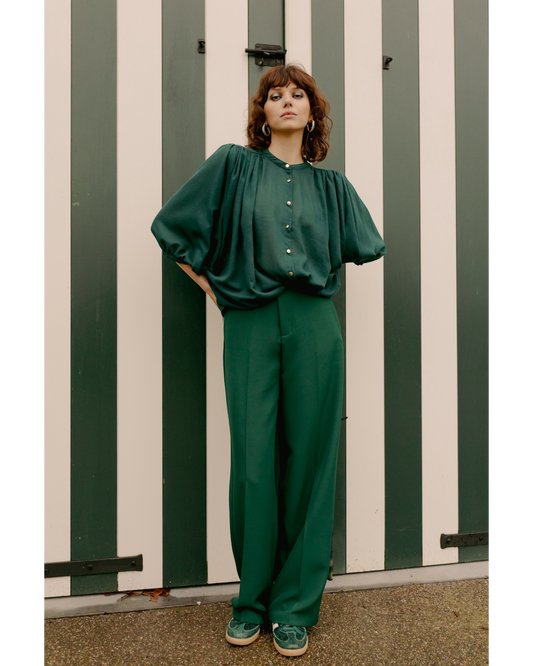 More Than That Blouse Noemie Groen | Elegante Blouse met Pofmouwen