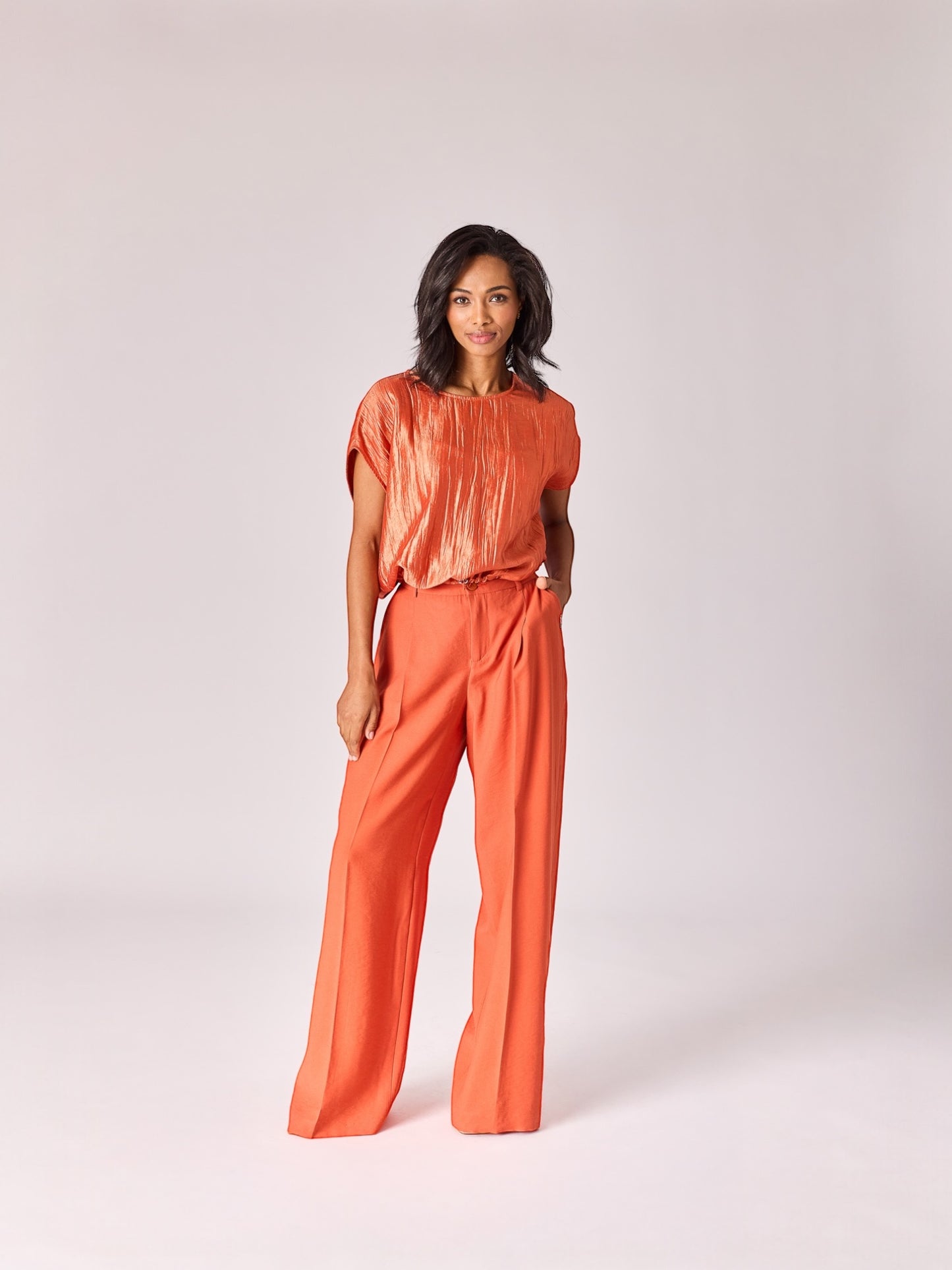 Lalotti - broek ODARE met bandplooi - burnt orange
