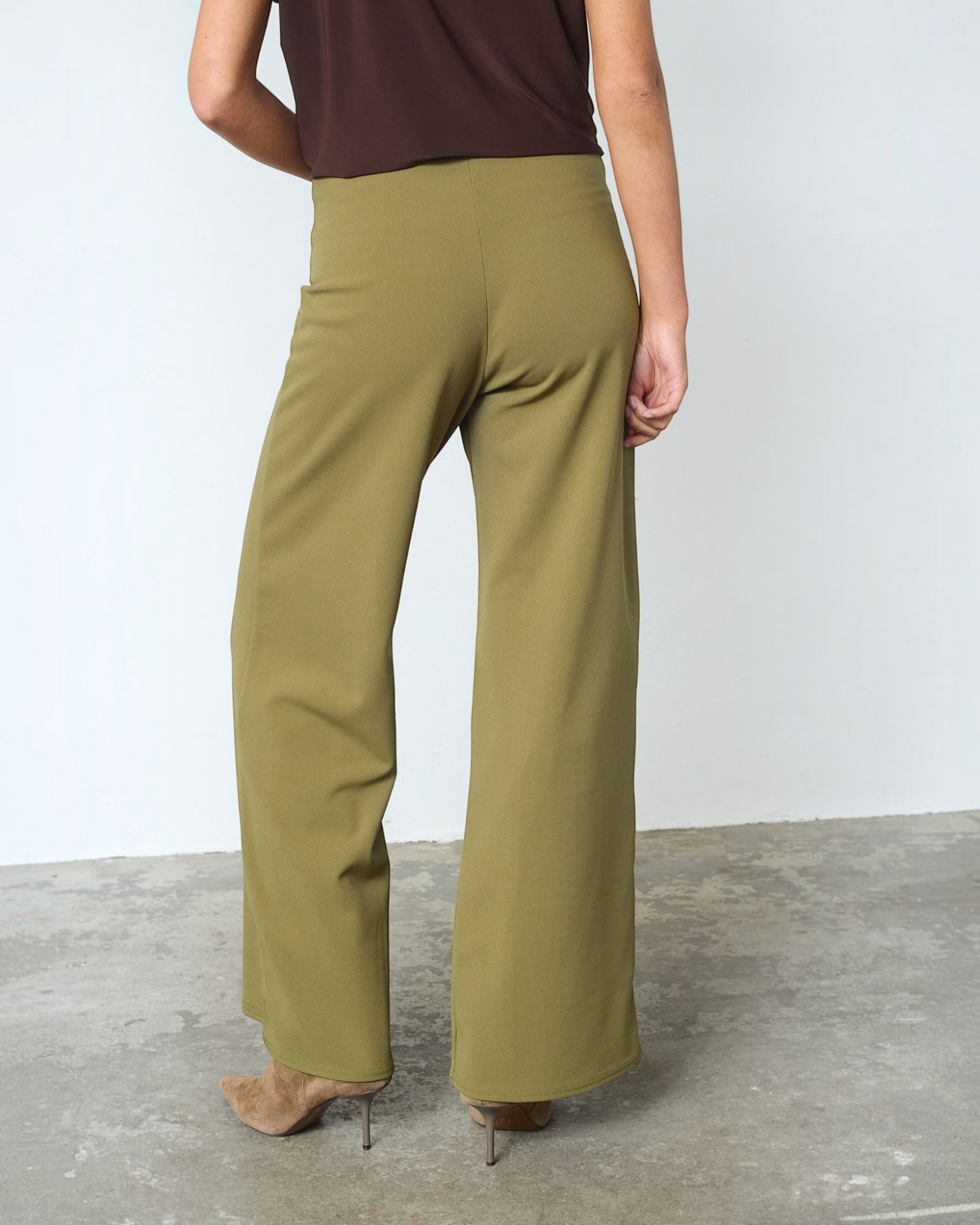 Sisters Point GLUT-PA.A wide leg broek Martini Olive
