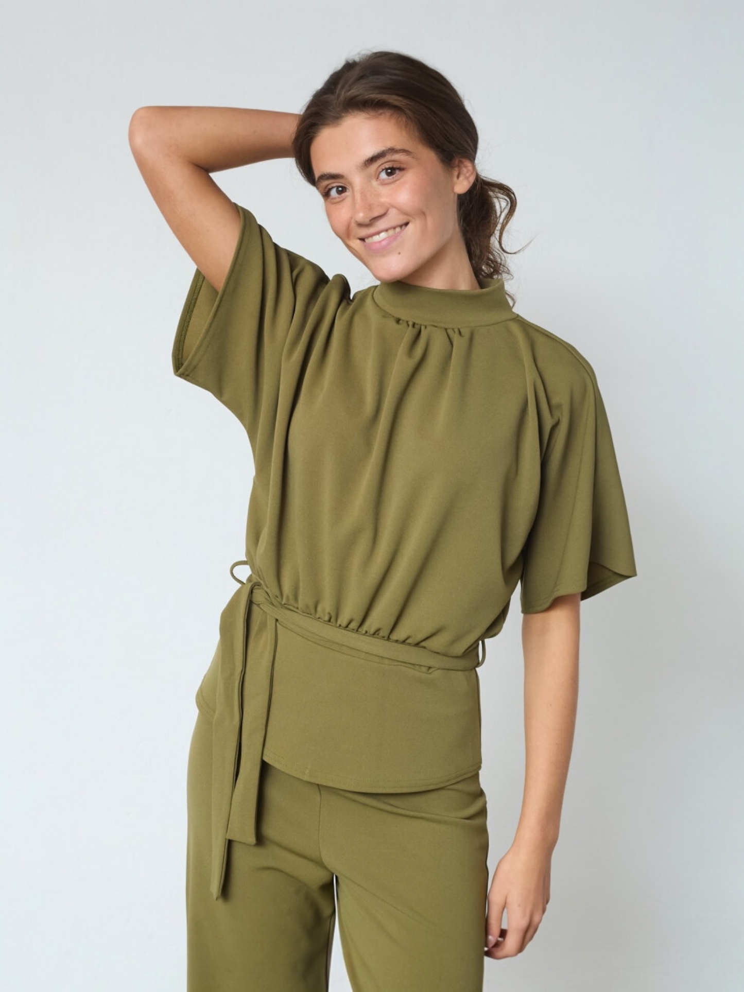 Sisterspoint - GIRL top olijfgroen