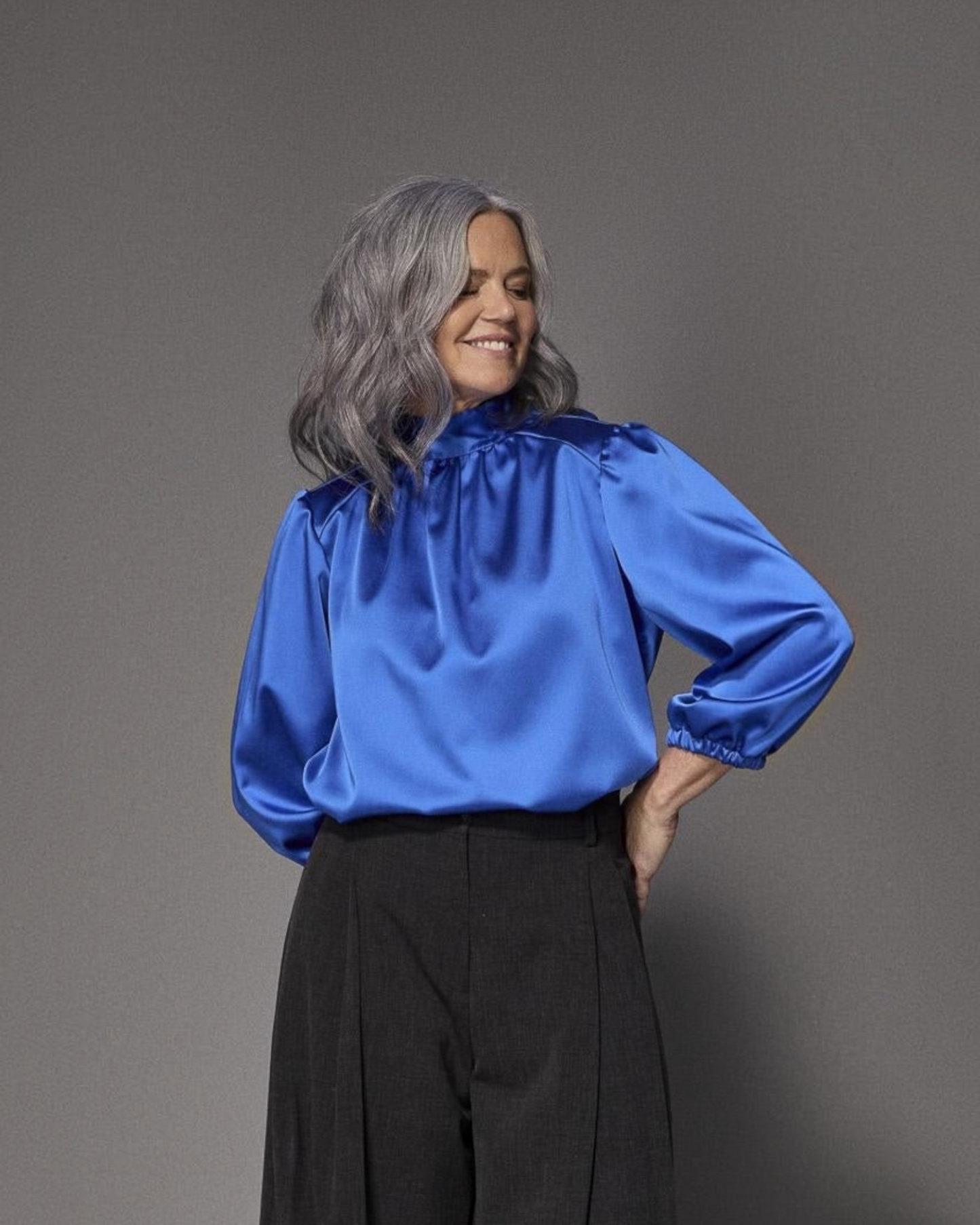 Lalotti Odille satijnen blouse Royal Blue met striklint