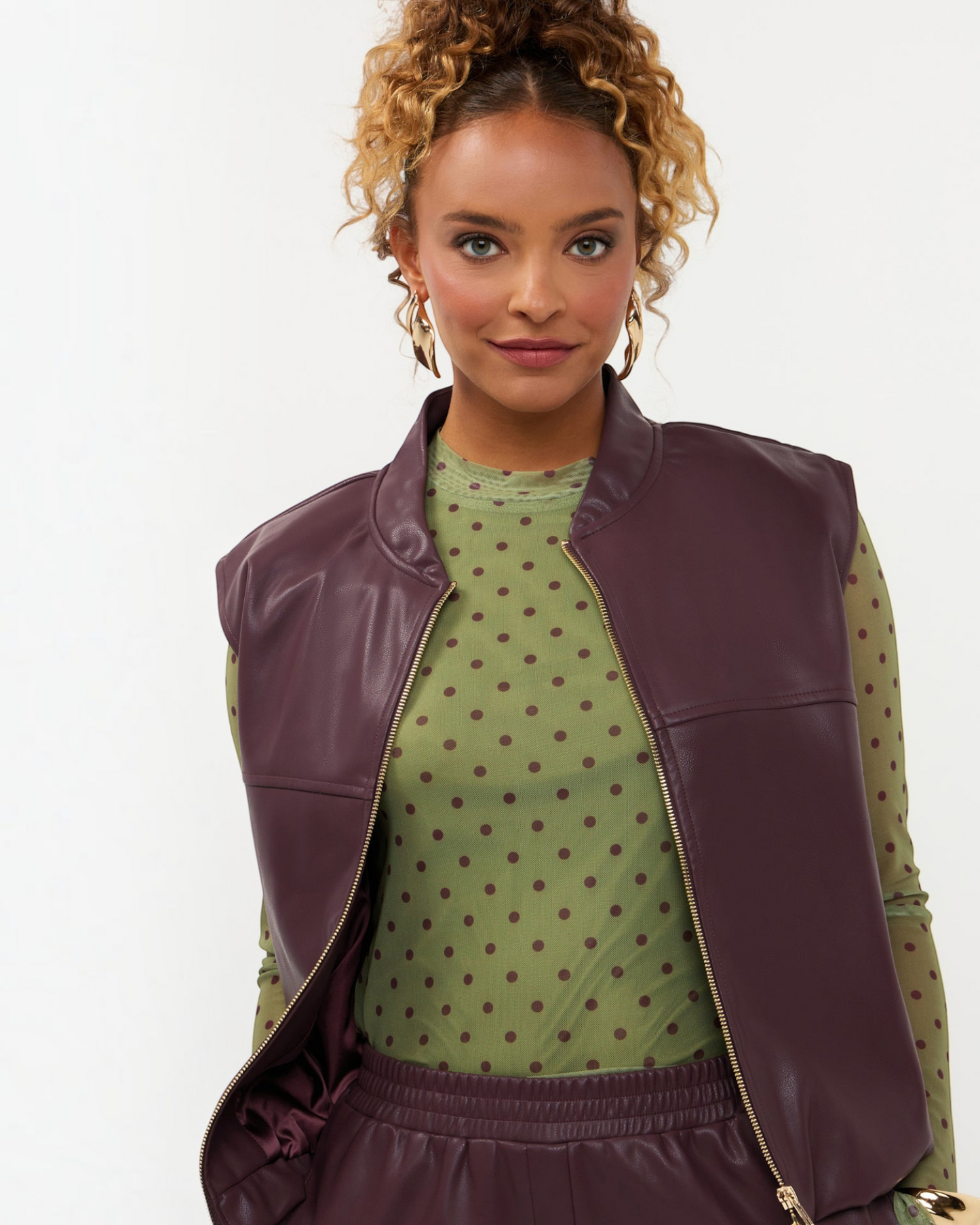 Ydence Gilet Inez Aubergine | Dames Gilet Imitatieleer