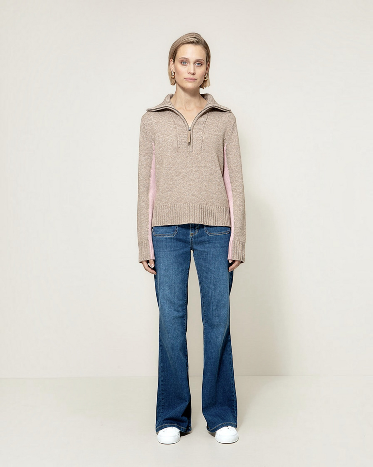 Catnoir trui in taupe met roze detail