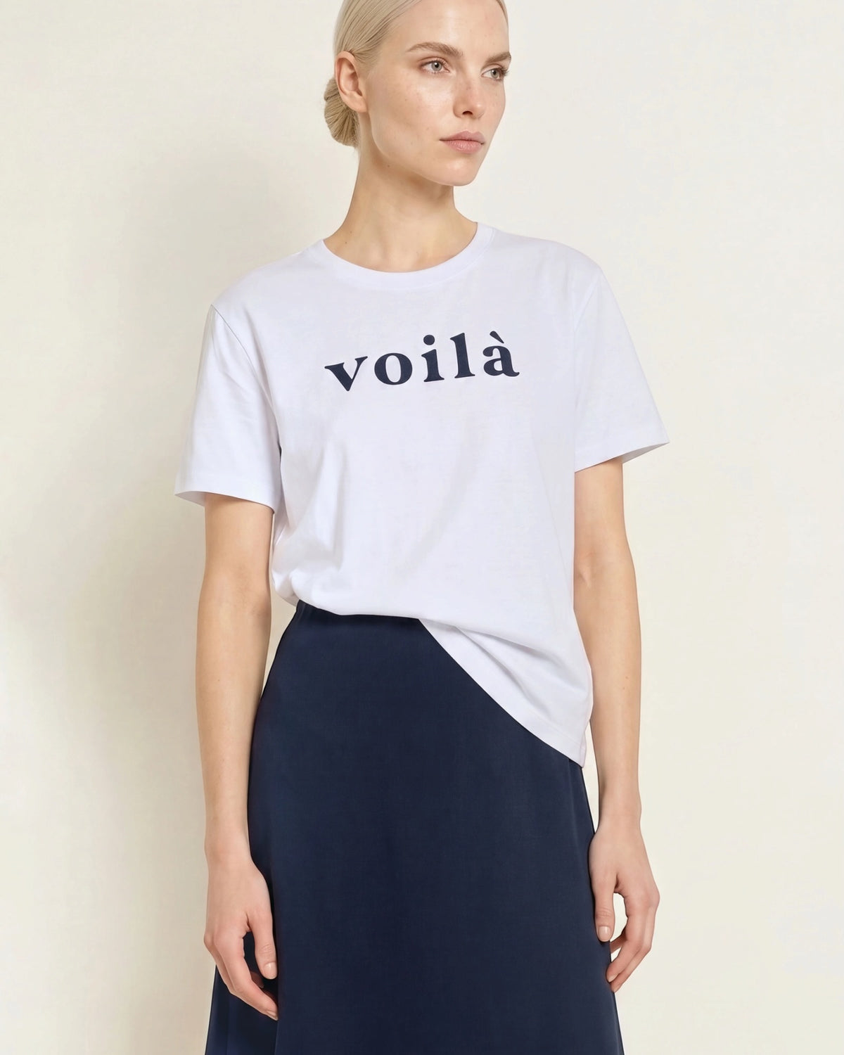 Catnoir witte T-shirt opschrift Voilà