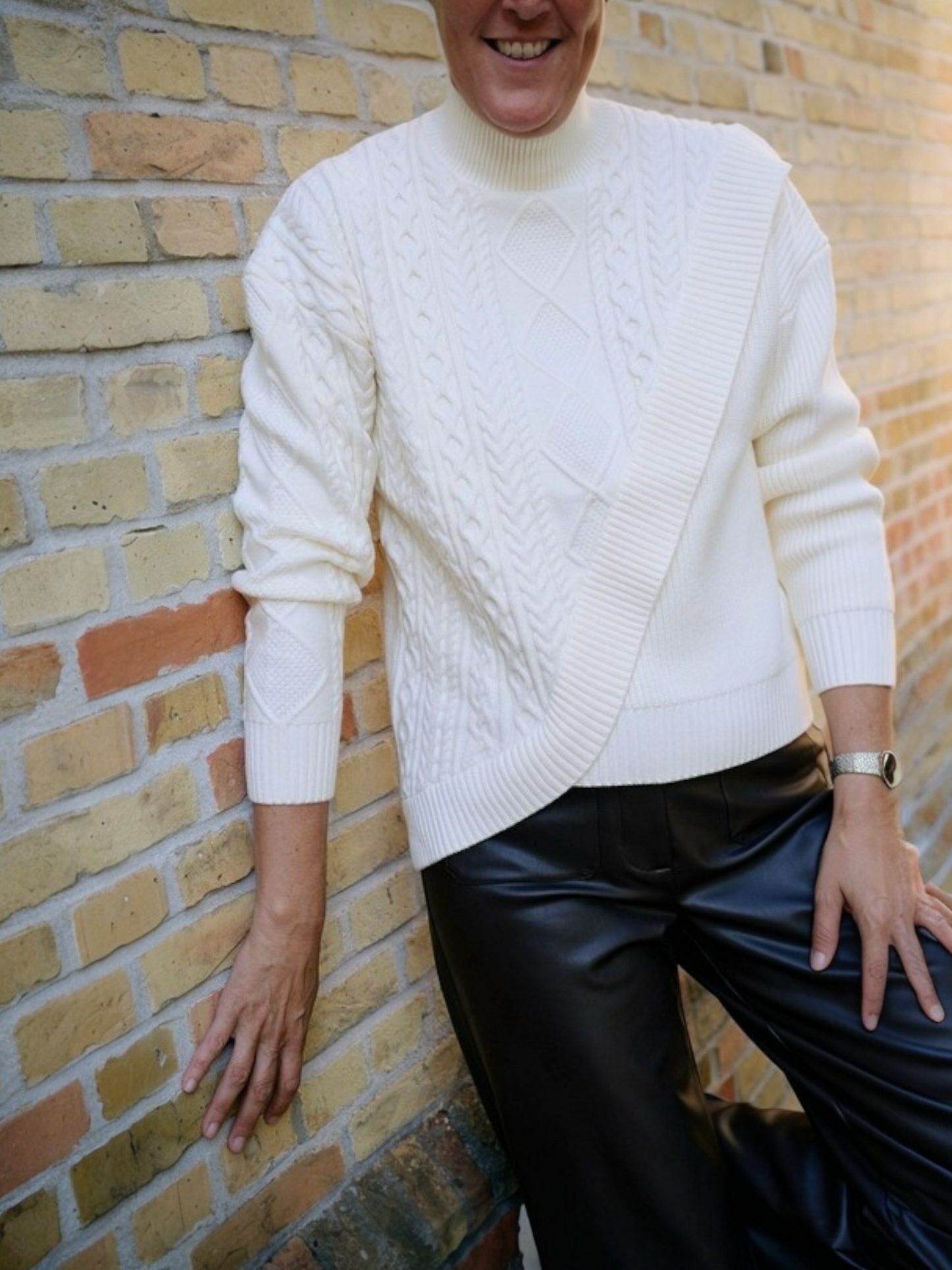Pull offwhite Leo&Ugo ( FH704)
