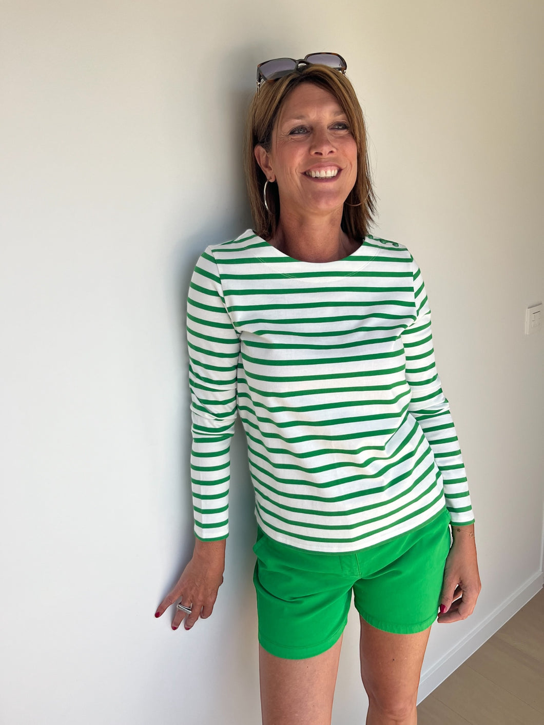 Groen-witte t-shirt SAMI - Gigue