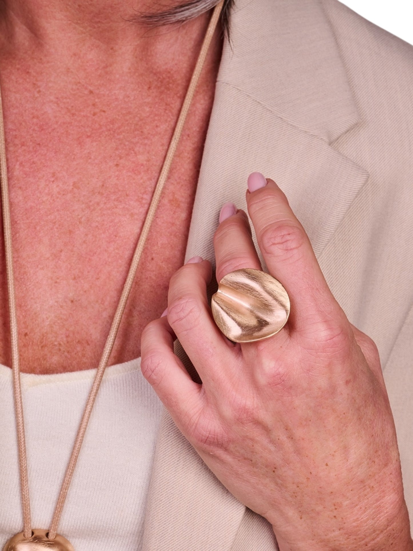 Les Cordes - BRI5 ring goudkleurig mat