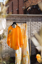 Afbeelding in Gallery-weergave laden, Oranje bloes lange mouwen Senso (S8795)
