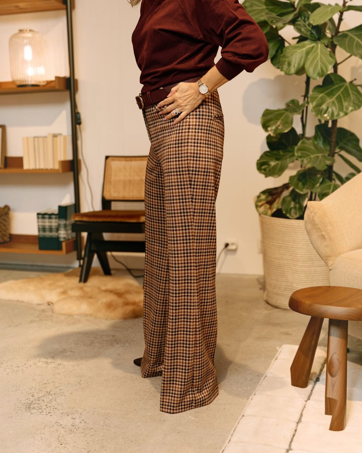 CAMBIO Famous geruite flared broek – bruin/bordeaux